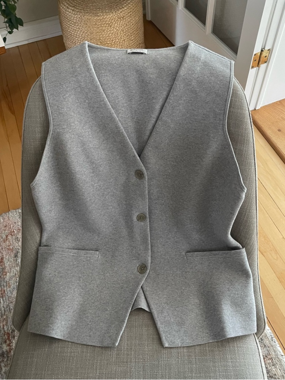 Aritzia Grey V-Neck Button Front Vest